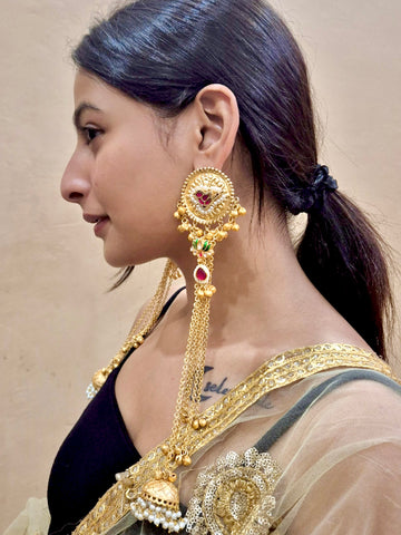 Shaahi Jhumke