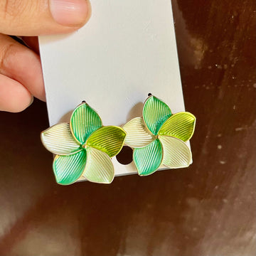 JASMINE STUDS