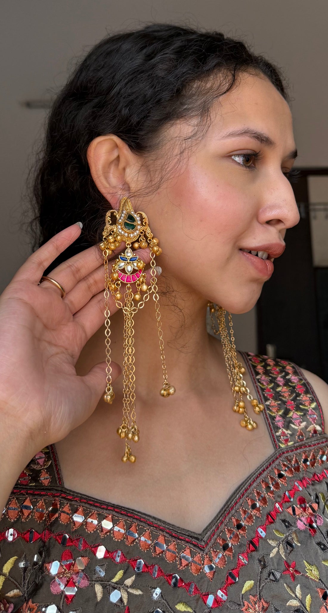 ALISHA KASHMIRI EARRINGS