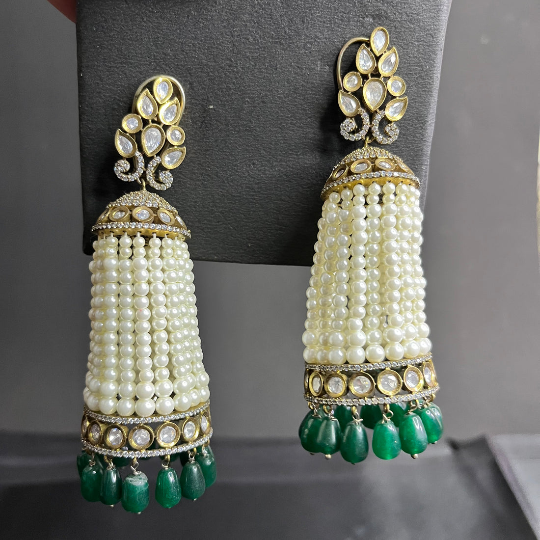 MOISSANITE PEARLS DROP JHUMKI WITH MANGTIKKA