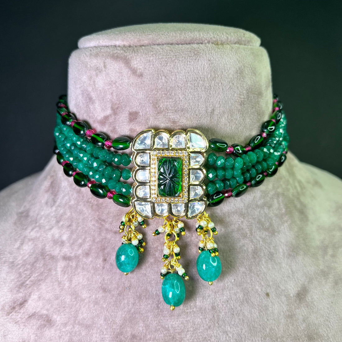 TYAANI INSPIRED KUNDAN CHOKER-EMERALD