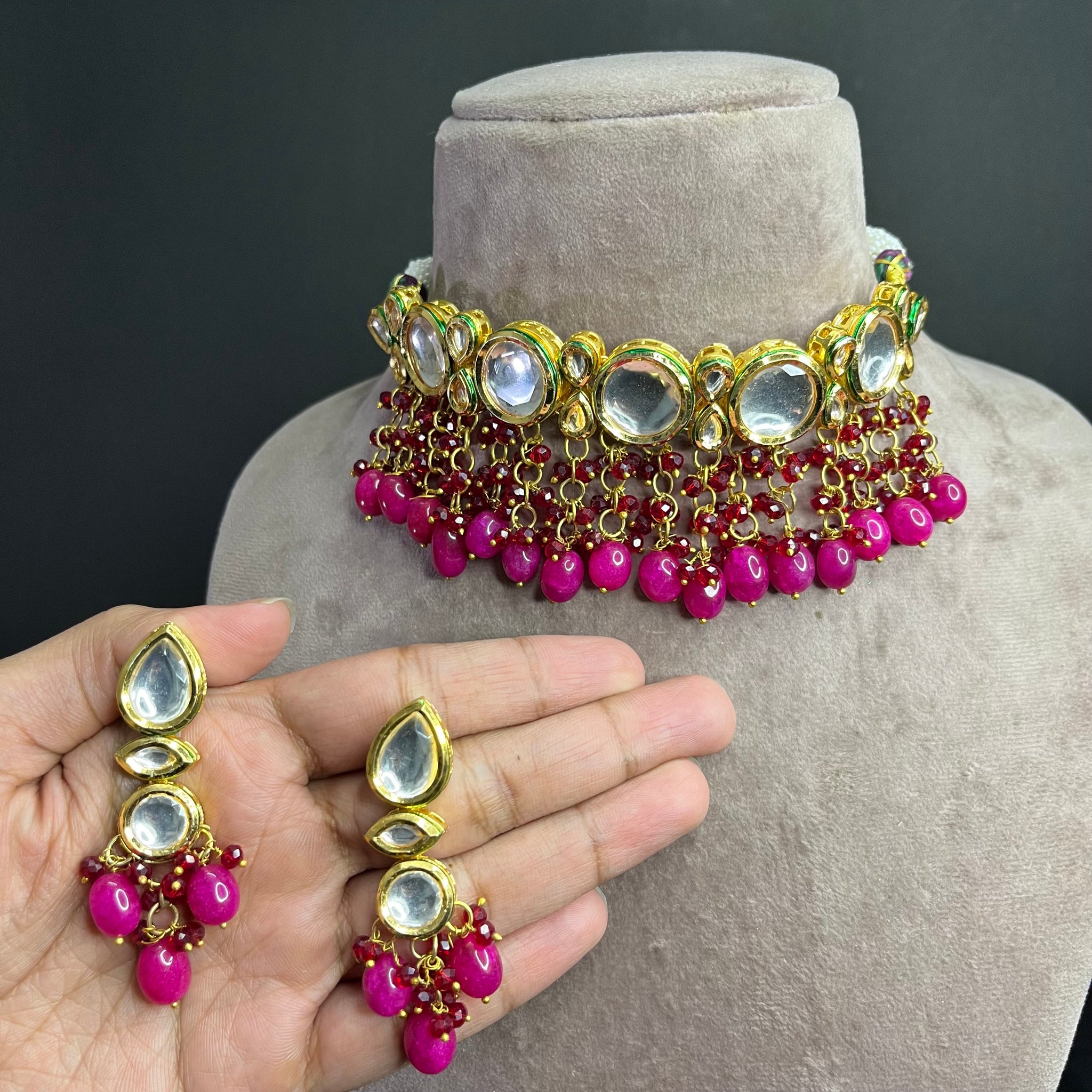 KUNDAN CHOKER WITH RUBY ONYX