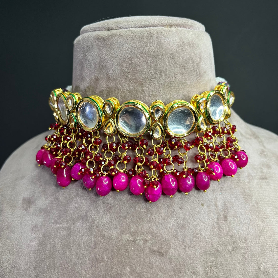 KUNDAN CHOKER WITH RUBY ONYX